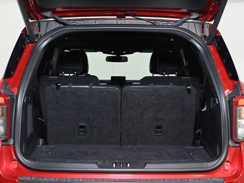 Used 2021 Ford Explorer ST w/ Equipment Group 401A image 22