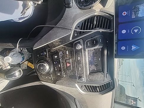 Used 2017 Hyundai Santa Fe Sport AWD/4WD image 23