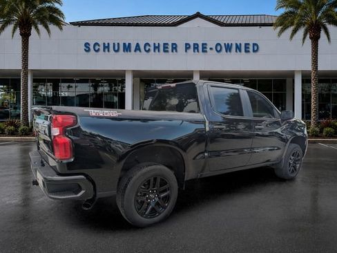 Used 2022 Chevrolet Silverado 1500 Custom Trail Boss w/ LPO, Dark Essentials Package AWD/4WD image 7