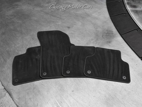 Used 2020 Lamborghini Urus image 61