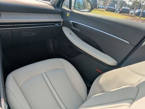 New 2025 Hyundai Sonata SEL image 16