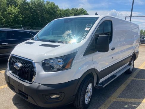 Used 2025 Ford Transit 250 Low Roof w/ Exterior Upgrade Package RWD image 2