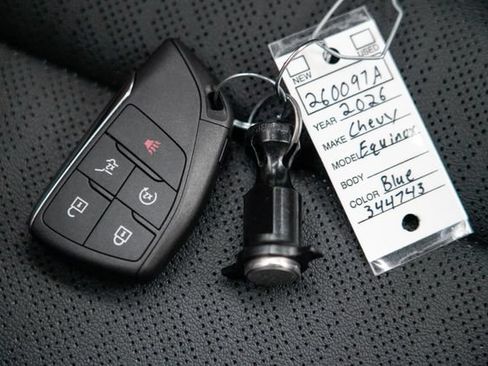 Used 2026 Chevrolet Equinox RS w/ Convenience Package III FWD image 26