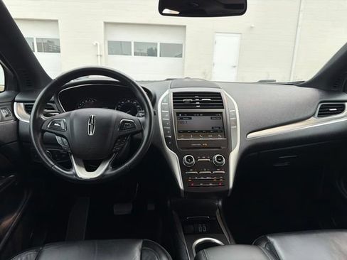Used 2017 Lincoln MKC Select AWD/4WD image 22