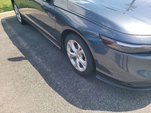 Used 2023 Honda Accord LX image 4