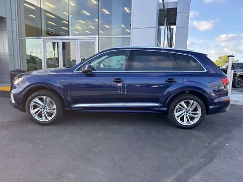 Used 2023 Audi Q7 2.0T Premium AWD/4WD image 3