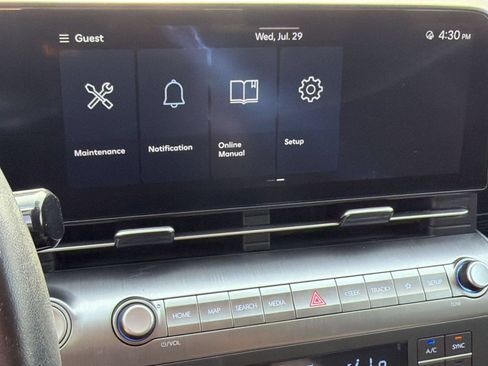 Used 2024 Hyundai Kona SEL FWD image 22