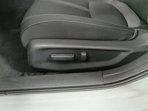 Used 2019 Honda Civic EX image 16