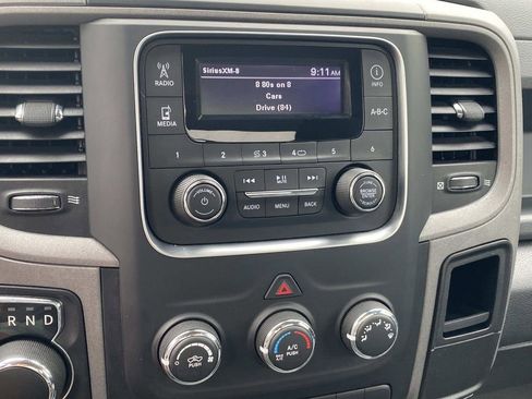 Used 2018 RAM 1500 Express RWD image 22