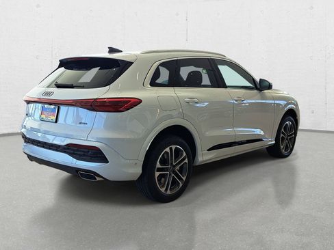 New 2026 Audi Q5 Premium AWD/4WD image 5