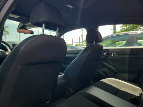 Certified 2022 Honda Civic Sport image 12