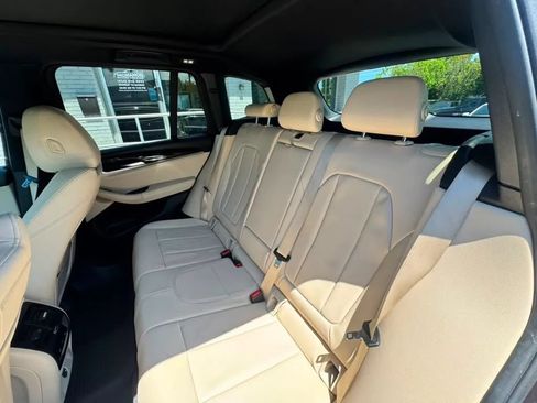 Used 2019 BMW X3 sDrive30i RWD image 13