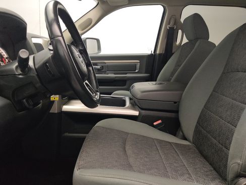 Used 2016 RAM 1500 Lone Star RWD image 17