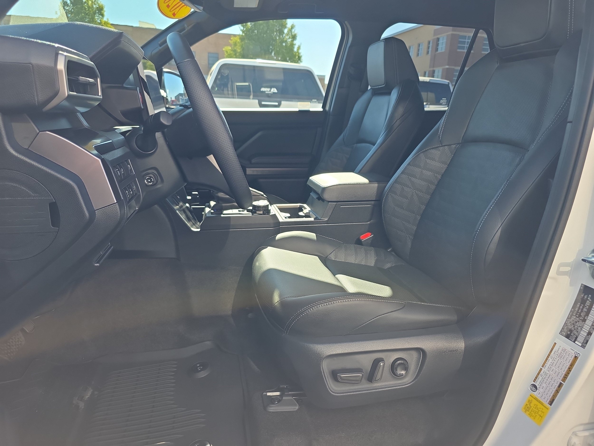 Used 2026 Toyota 4Runner TRD Off-Road Premium AWD/4WD image 10