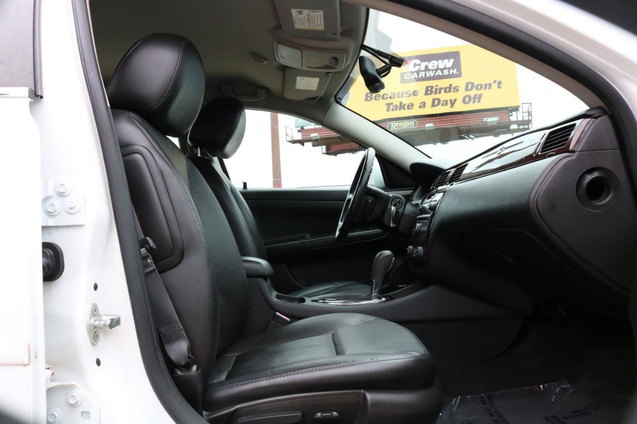 Used 2014 Chevrolet Impala LTZ FWD image 40