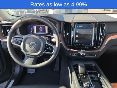 Certified 2023 Volvo XC60 B5 Plus image 7