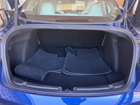 Used 2022 Tesla Model 3 Long Range AWD/4WD image 30
