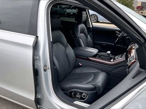 Used 2013 Audi A8 L 4.0T image 28