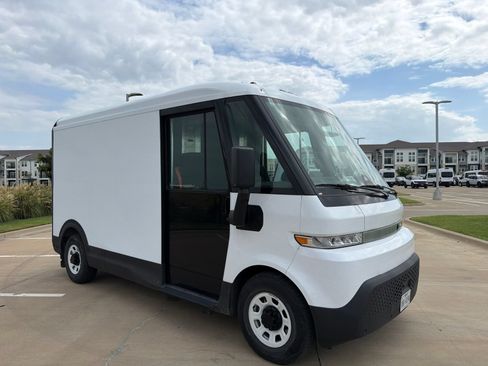 Used 2024 Chevrolet Brightdrop 400 w/ Commercial Equipment Package AWD/4WD image 1