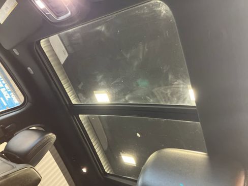 Used 2020 RAM 1500 Sport w/ Comfort & Convenience Group image 11