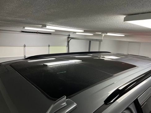 Certified 2024 Cadillac Escalade Sport w/ LPO, ONYX Package image 13