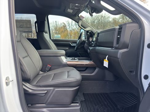 New 2026 Chevrolet Silverado 2500 LT w/ Trail Boss Package image 30