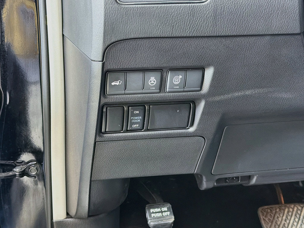 Used 2023 Nissan Armada Platinum w/ Cargo Package AWD/4WD image 40