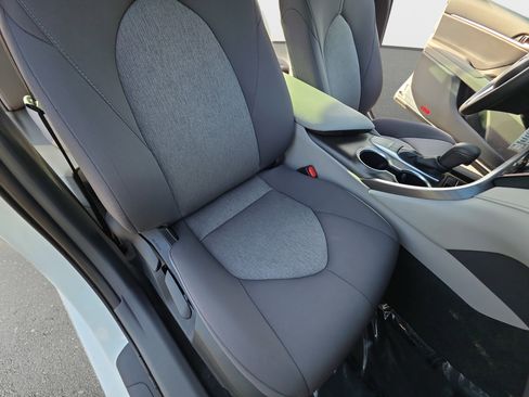 Used 2024 Toyota Camry LE FWD image 10