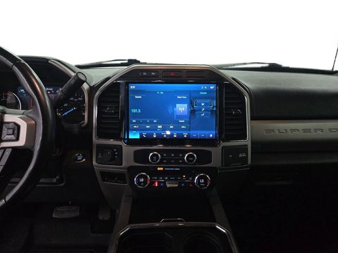 Used 2022 Ford F250 Lariat w/ Lariat Ultimate Package image 14