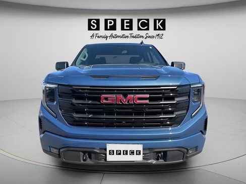 New 2026 GMC Sierra 1500 Elevation image 8