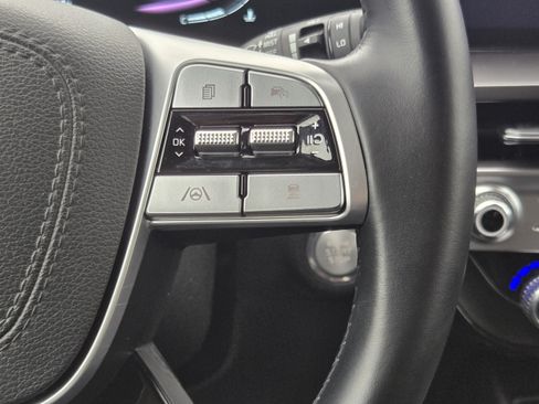 Used 2025 Kia Telluride S FWD image 26