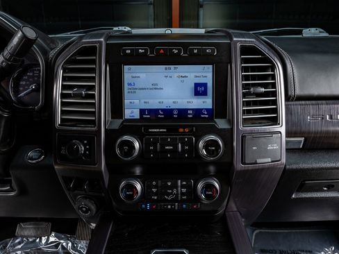 Used 2021 Ford F250 Limited w/ FX4 Off-Road Package image 23