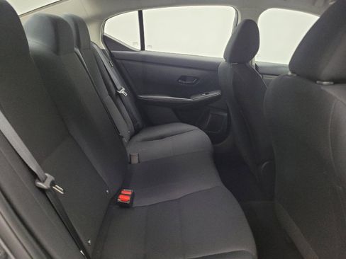 Used 2025 Nissan Sentra S FWD image 19
