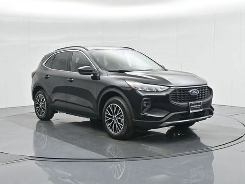 New 2025 Ford Escape SE image 53