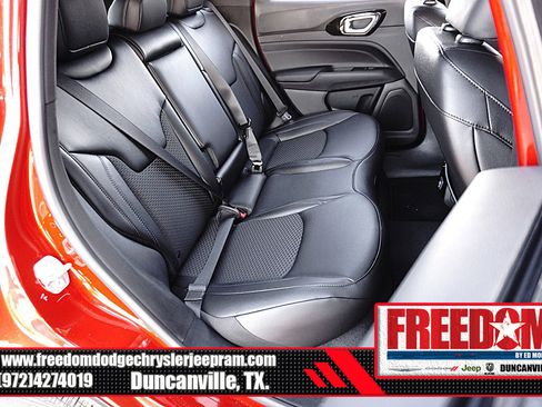 New 2026 Jeep Compass Latitude image 16