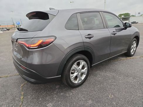 Used 2023 Honda HR-V LX image 8