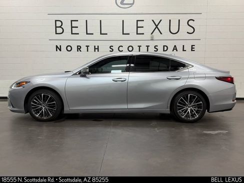 Used 2024 Lexus ES 350 w/ Premium Package FWD image 8