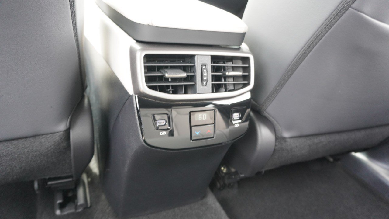 Certified 2024 Lexus RX 350 Premium w/ Accessory Package (Z1) FWD image 33