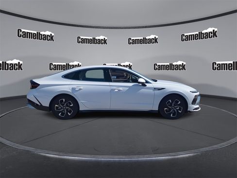 New 2025 Hyundai Sonata SEL image 8