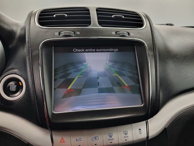 Used 2019 Dodge Journey GT FWD image 3