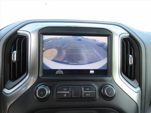 Used 2021 Chevrolet Silverado 3500 LT image 20