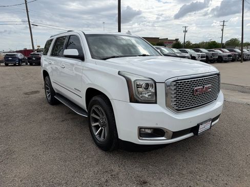 Used 2016 GMC Yukon Denali w/ Open Road Package image 9