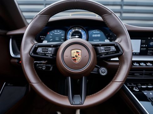 Used 2021 Porsche 911 Turbo S image 40