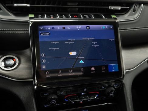 New 2025 Jeep Grand Cherokee Limited image 22