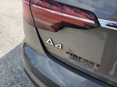 Used 2020 Audi A4 2.0T Premium w/ Convenience Package image 7