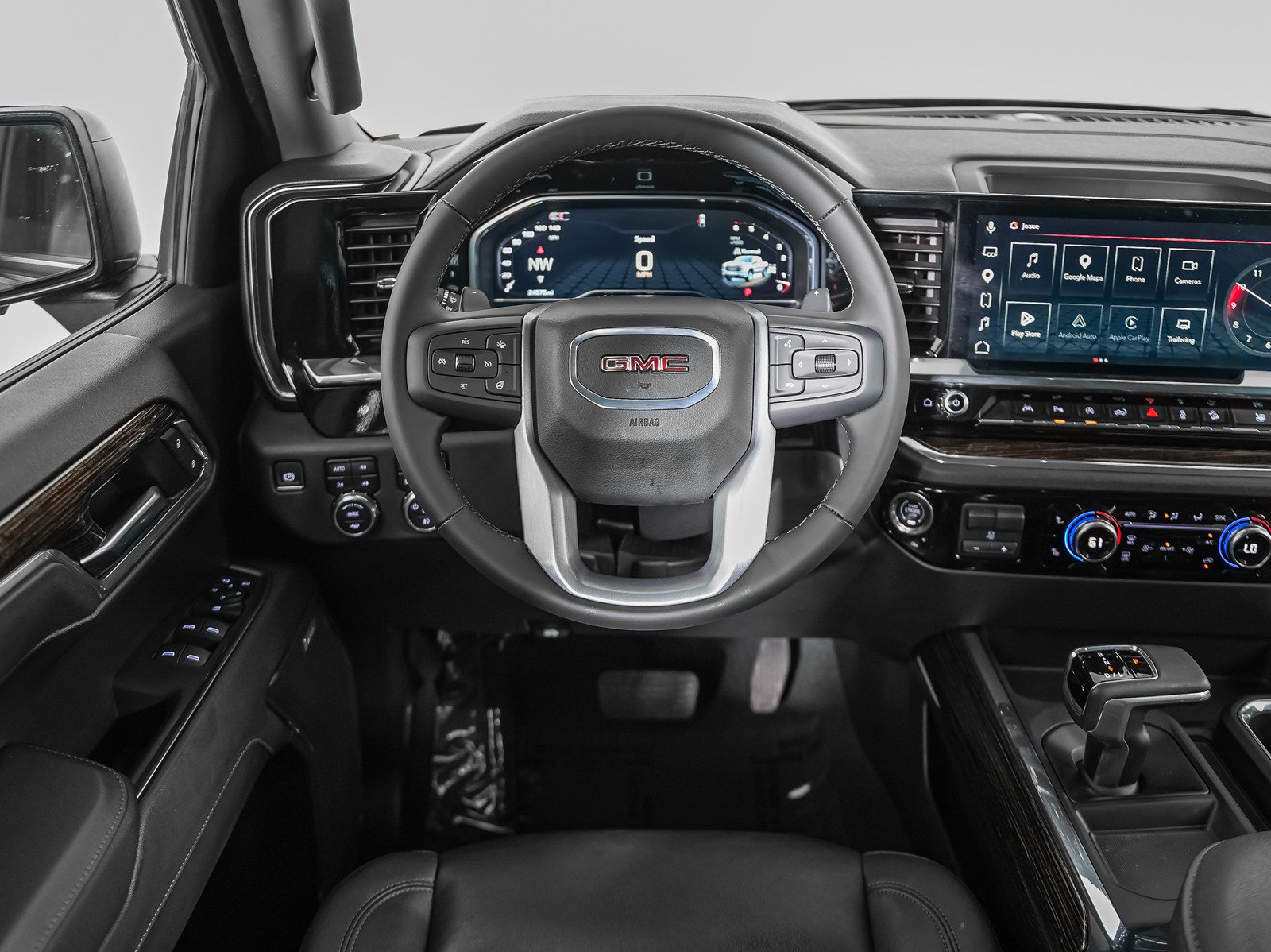 Used 2025 GMC Sierra 1500 Elevation w/ Elevation Premium Package AWD/4WD image 11