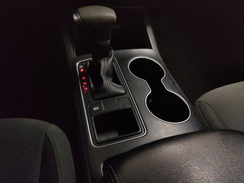 Used 2019 Kia Sorento FWD image 26