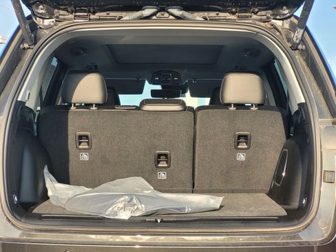 New 2024 Jeep Grand Cherokee Limited 4xe w/ Luxury Tech Group II image 17