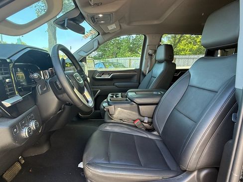 Used 2026 GMC Sierra 1500 SLT AWD/4WD image 5
