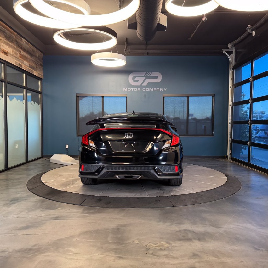 Used 2018 Honda Civic Si image 4